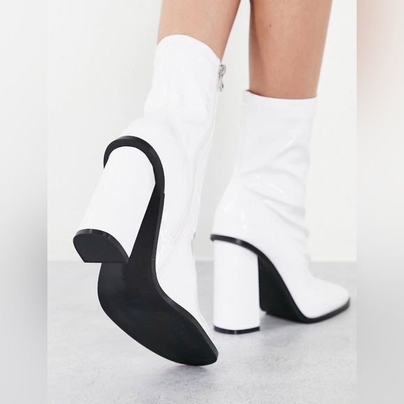 RAID Saylor block heel sock boot in white patent - Picture 4 of 9